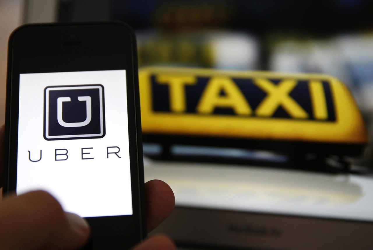 chau-au-tuyen-bo-uber-la-hang-taxi-tuong-lai-nao-cho-dich-vu-ket-noi-so