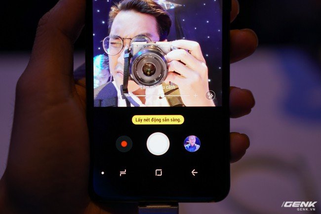Bộ đôi Samsung Galaxy A8 (2018) và Galaxy A8+ (2018) chính thức ra mắt tại thị trường Việt Nam