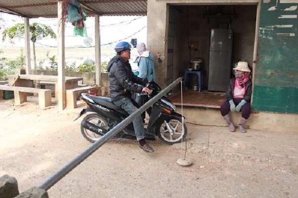 ha-noi-bot-lang-di-bo-cung-phai-dong-phi