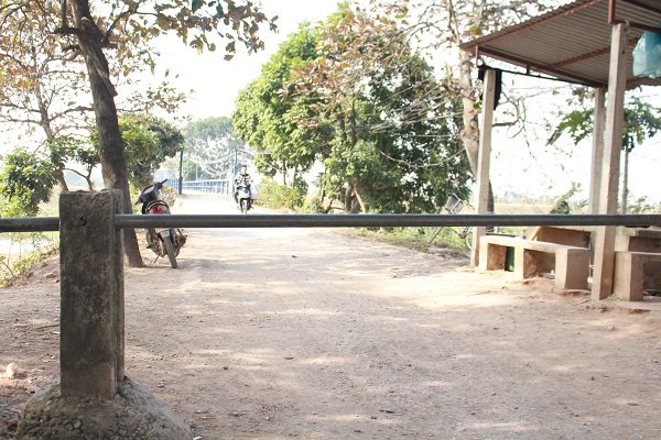 ha-noi-bot-lang-di-bo-cung-phai-dong-phi