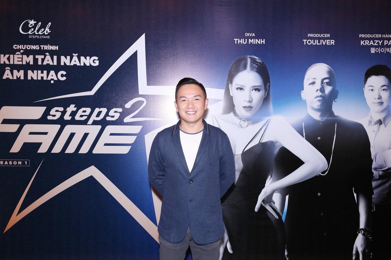 thu-minh-hoang-touliver-chinh-thuc-ngoi-ghe-nong-cung-bo-doi-producer-kpop-noi-tieng