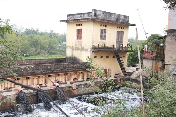 ha-noi-dan-keu-troi-vi-nguon-nuoc-tuoi-tieu-bi-o-nhiem