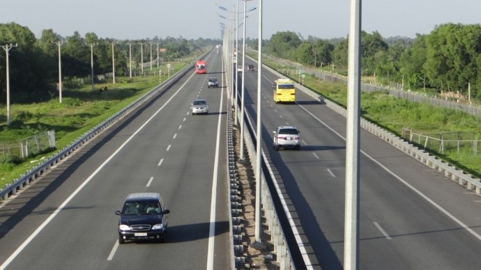 Có thể làm được những gì với 5 tỷ USD thu được từ việc thoái vốn Sabeco?