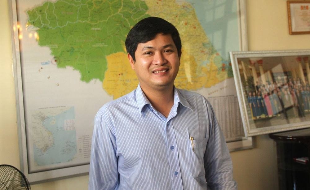 ong-le-phuoc-hoai-bao-nghi-phep-khong-neu-ly-dojpg-bb-baaadEpigr