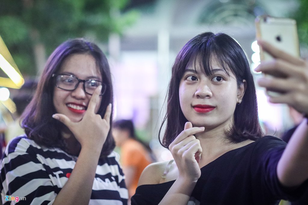 Xóm đạo Sài Gòn rộn ràng trước đêm Giáng sinh