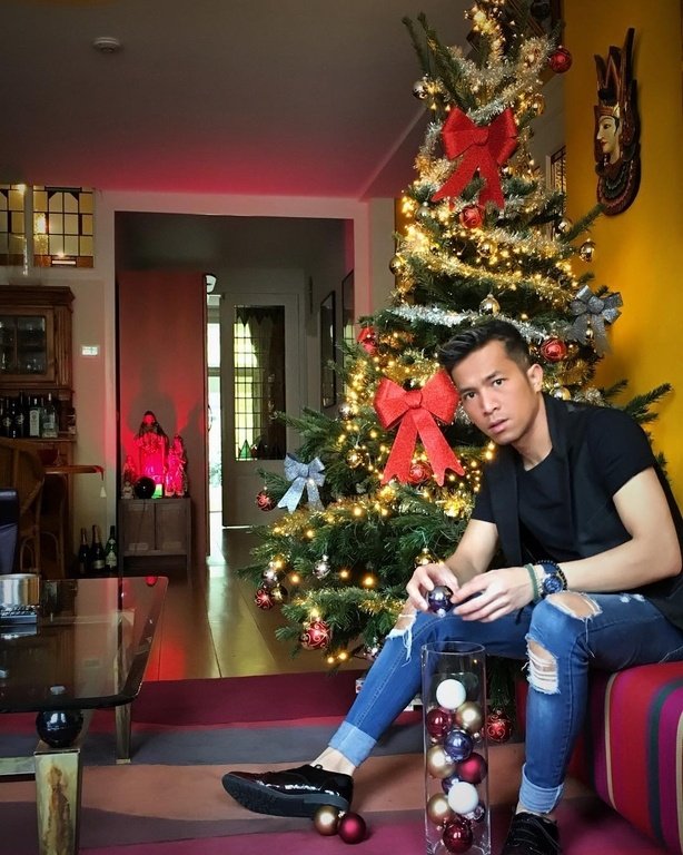 giang-sinh-lgbt-bo-anh-giang-sinh-dep-nhat-tu-nhung-chang-gay-tren-khap-the-gioi