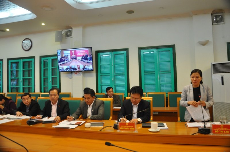 de-cao-trach-nhiem-nguoi-dung-dau-khong-pho-mac-khoan-trang-trong-giai-quyet-khieu-nai-to-cao