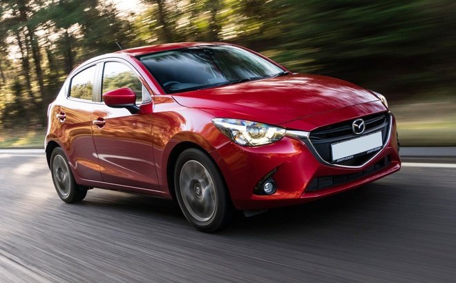giam-khong-dung-gia-xe-sang-mazda-xuong-thap-ky-luc-duoi-nguong-500-trieu-dong