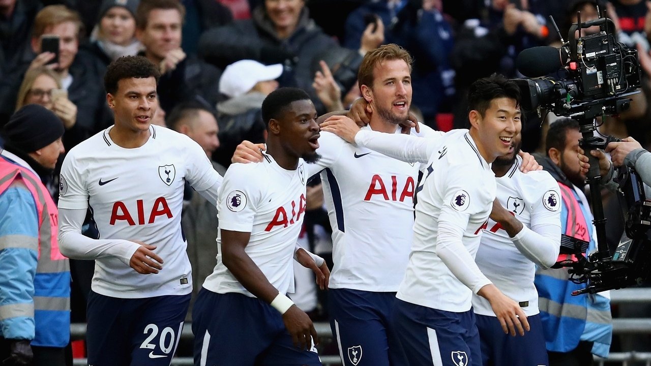 harry-kane-danh-bai-messi-va-lap-ky-luc-vi-dai-o-ngoai-hang-anh