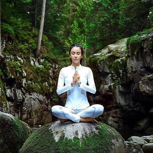 Vẻ đẹp tựa thiên thần của cô giáo yoga 