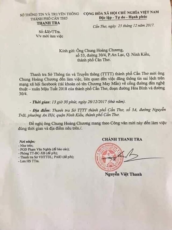 Đăng ảnh đèn đường nghệ thuật cạnh ảnh quần lót, người đàn ông bị mời lên làm việc