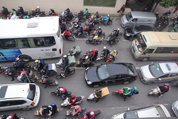 chum-anh-hang-nghin-nguoi-linh-kinh-do-dac-ve-que-nghi-le