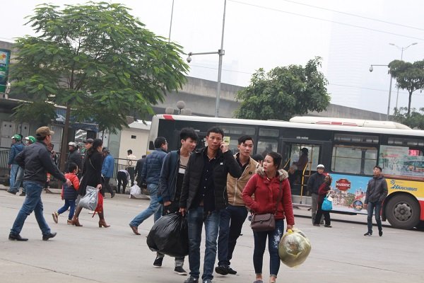 chum-anh-hang-nghin-nguoi-linh-kinh-do-dac-ve-que-nghi-le