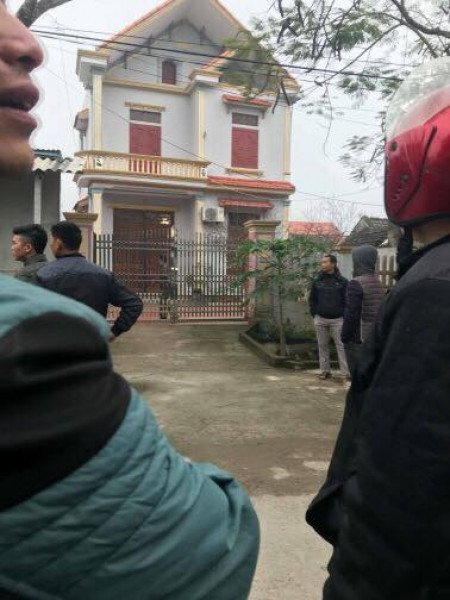 Rúng động xứ Thanh: Chồng sát hại vợ và 2 con gái trong đêm