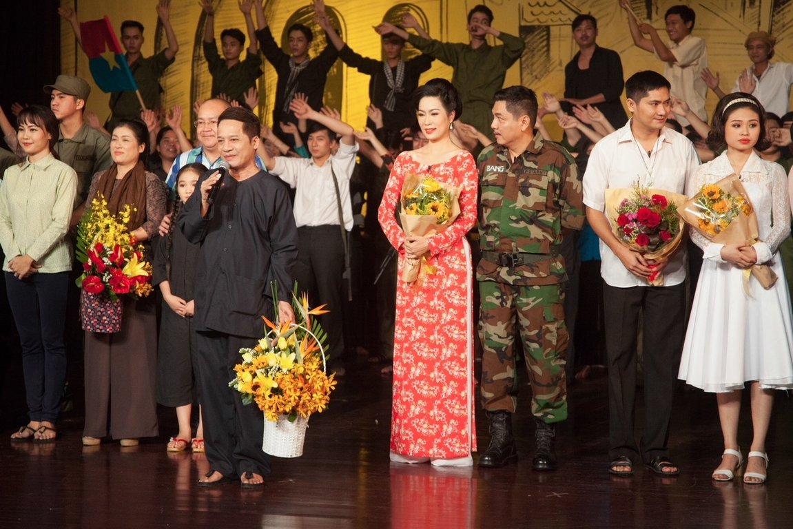 ba-bau-trinh-kim-chi-thich-thu-voi-vai-dien-phuc-tap-bat-mi-ke-hoach-nam-2018