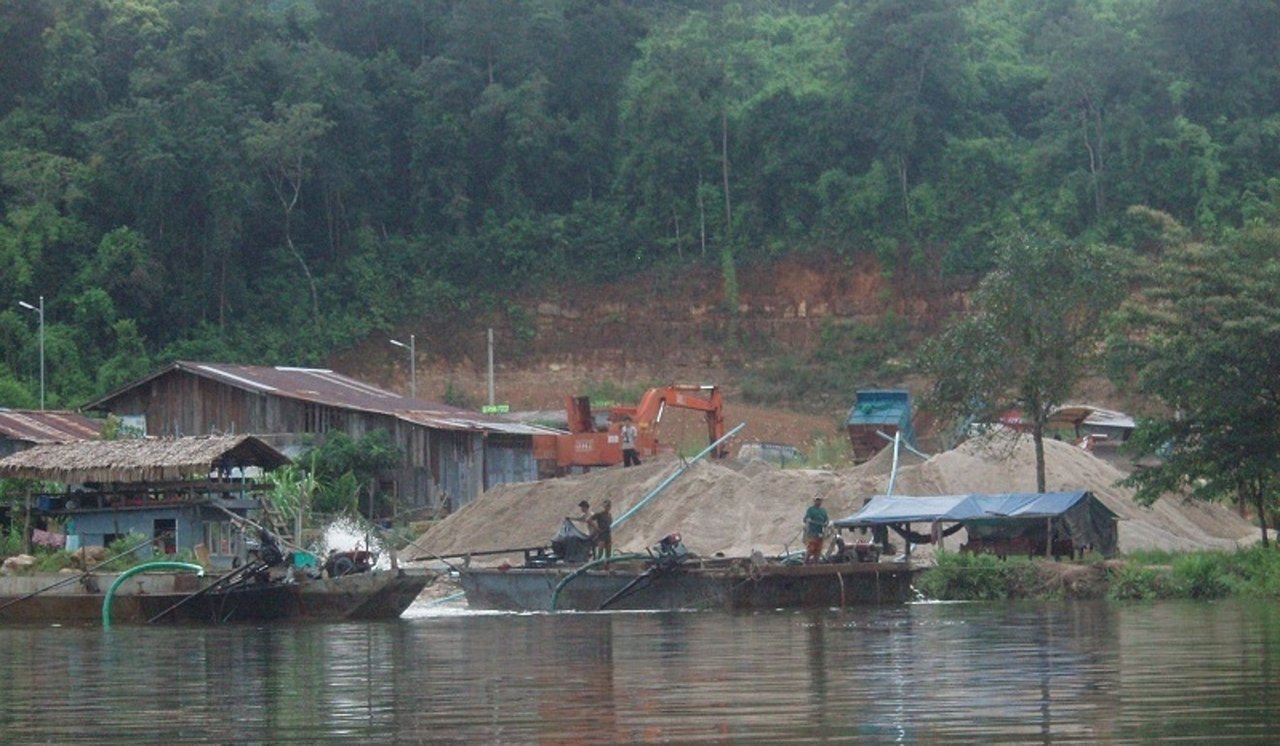 vanh-dai-va-con-duong-cua-trung-quoc-se-chat-vat-vi-thieu-cat