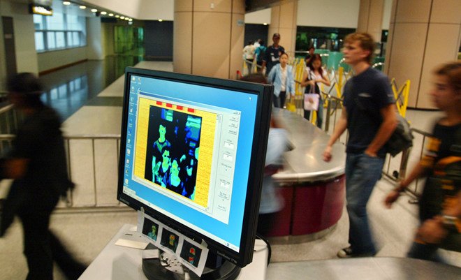 Singapore trục xuất những người vi phạm luật nhập cảnh thế nào?