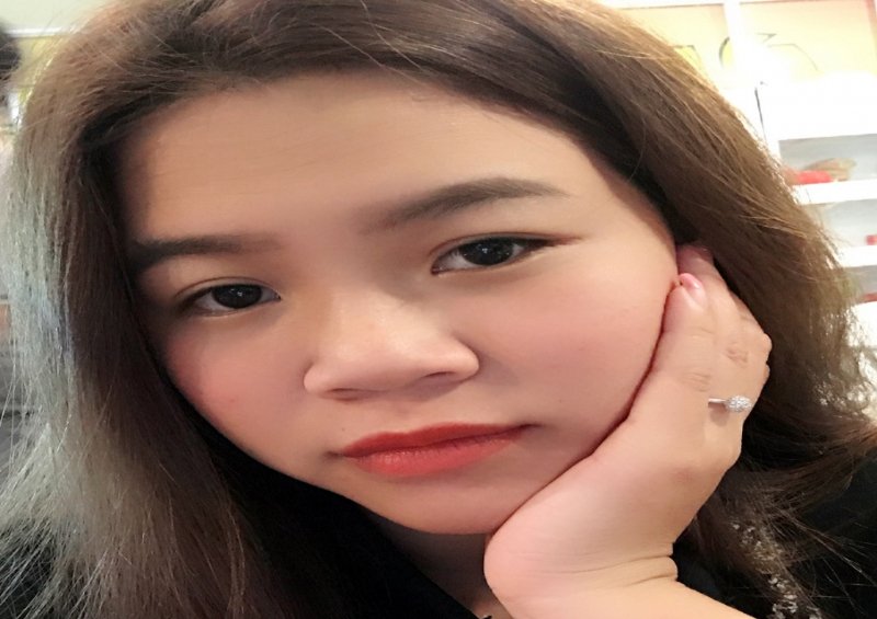 Thiếu nữ xinh đẹp chuyên xâm nhập tài khoản ngân hàng 