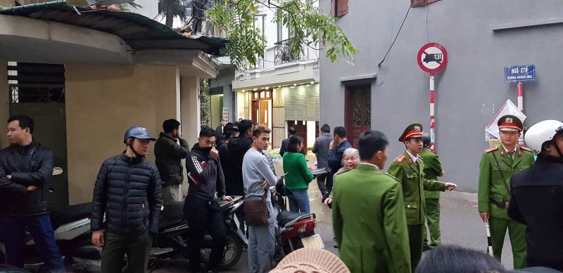 Âm thanh lạ từ căn nhà có thi thể Chủ tịch huyện Quốc Oai