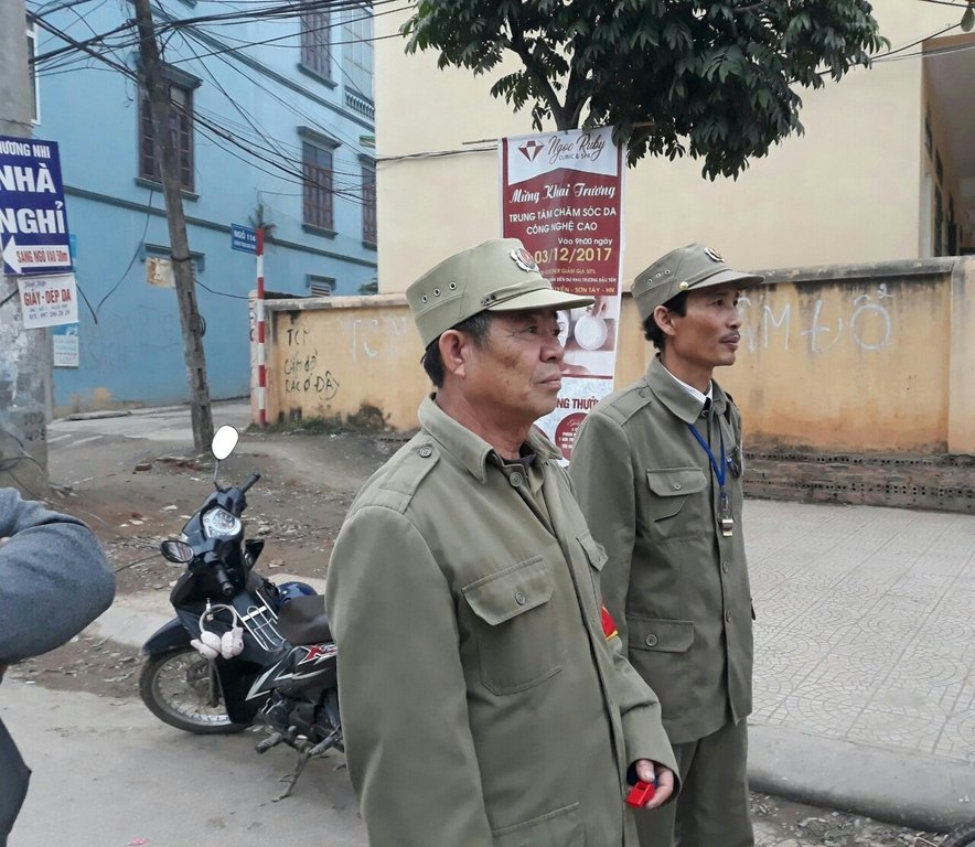 bac-bao-ve-dan-pho-mac-benh-ung-thu-da-3-nam-van-nhiet-huyet-voi-nghiep-dan-tre-qua-duong