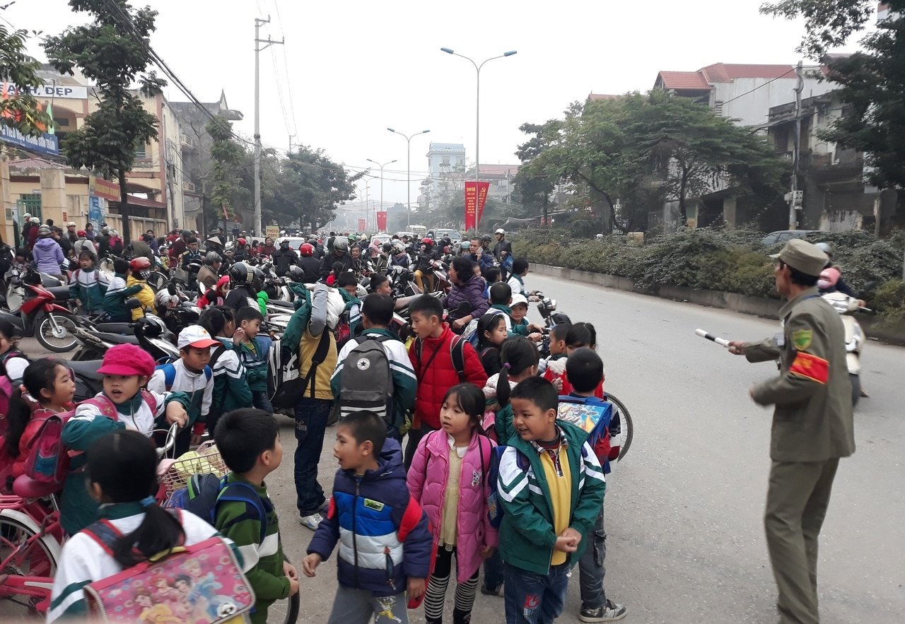 bac-bao-ve-dan-pho-mac-benh-ung-thu-da-3-nam-van-nhiet-huyet-voi-nghiep-dan-tre-qua-duong