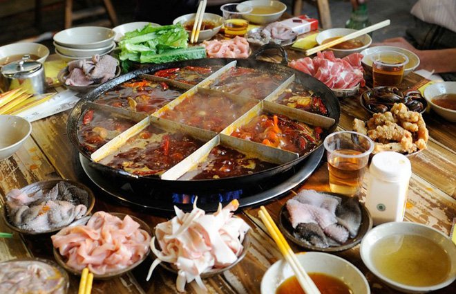6 món ăn chỉ nhìn đã thấy cay, nếm vào thì 