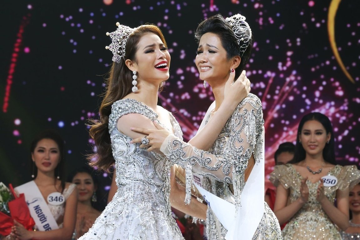 pham-huong-dep-tua-nu-than-xuc-dong-trao-lai-vuong-mien-cho-tan-hoa-hau-hoan-vu