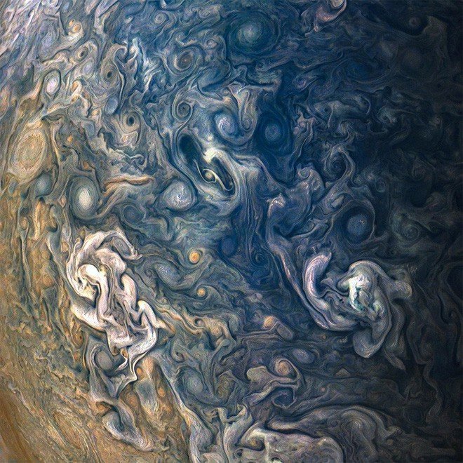 Tàu thăm dò của NASA đã chụp được những hình ảnh không thể tin được của Sao Mộc! - Ảnh 5. Tàu thăm dò của NASA đã chụp được những hình ảnh không thể tin được của Sao Mộc!