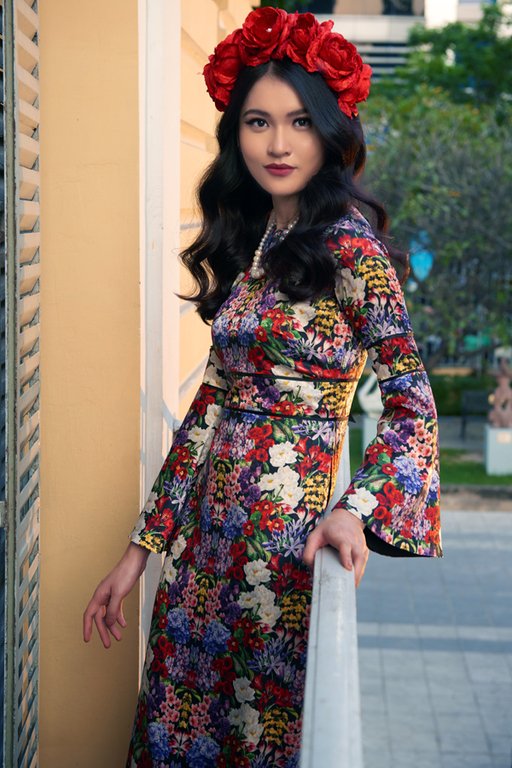 adrian-anh-tuan-mang-thiet-ke-ao-dai-den-san-dien-quoc-te