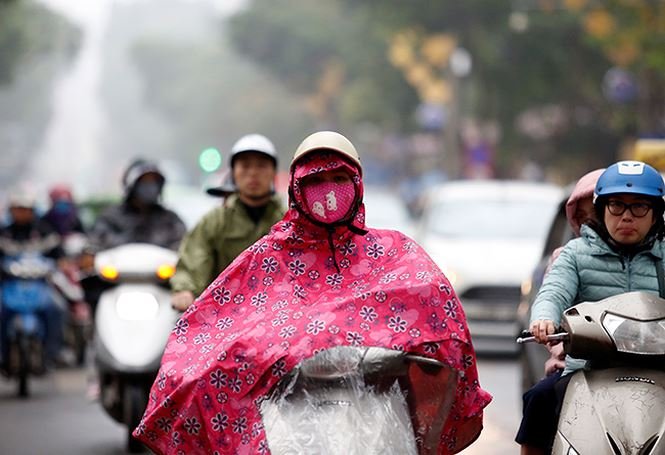 Muôn kiểu chống đợt rét tăng cường của người dân thủ đô