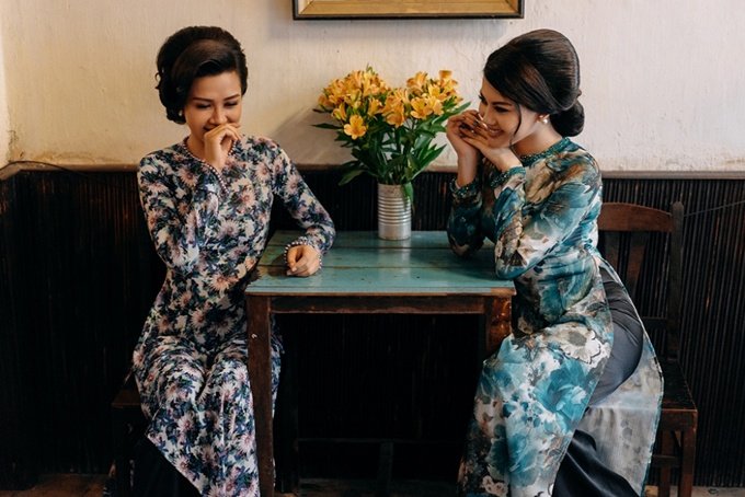 ao-dai-co-ba-sai-gon-tro-lai-day-ngoan-muc-thanh-hot-trend-dip-tet-nguyen-dan
