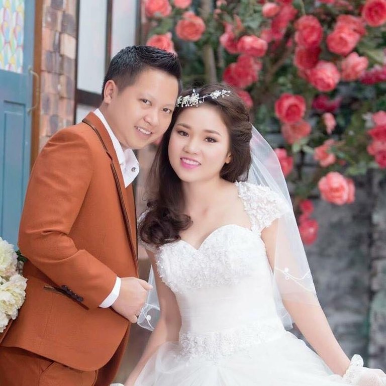 Xuýt xoa với chuyện tình “chú – cháu” của cặp đôi Phú Thọ