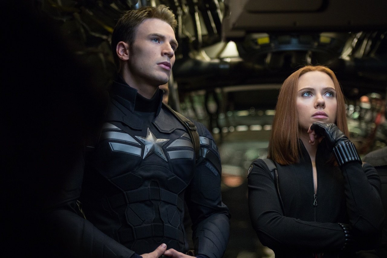 danh-ca-tuoi-thanh-xuan-tru-gian-diet-ac-cung-the-avengers-den-gio-black-widow-moi-co-phim-rieng