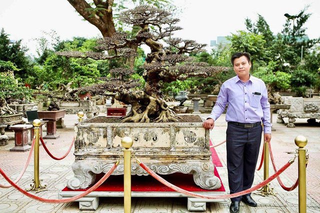 Xôn xao thương vụ mua bán 