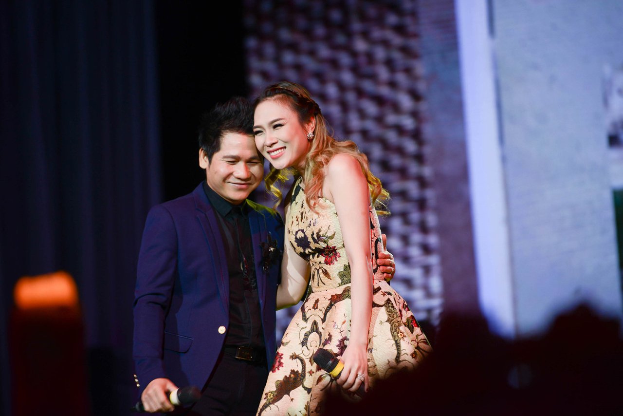 ban-than-tiet-lo-my-tam-tung-mac-can-benh-co-the-khien-co-mat-di-giong-hat