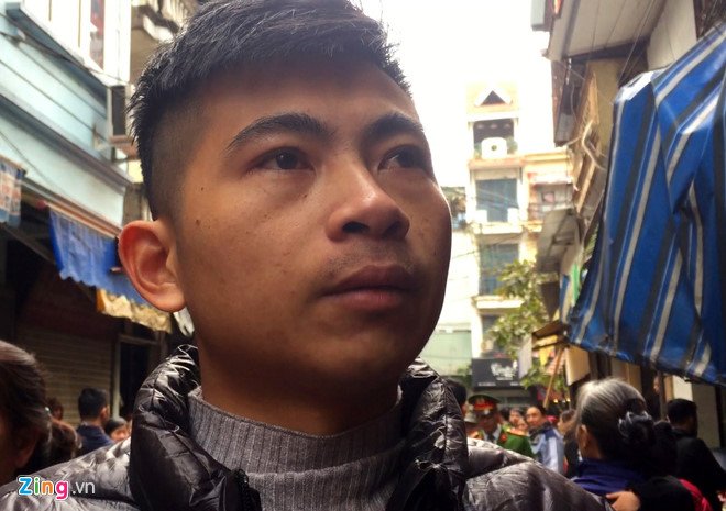 'Người hùng' kể phút leo 4 tầng cứu 2 cụ già trong căn nhà cháy