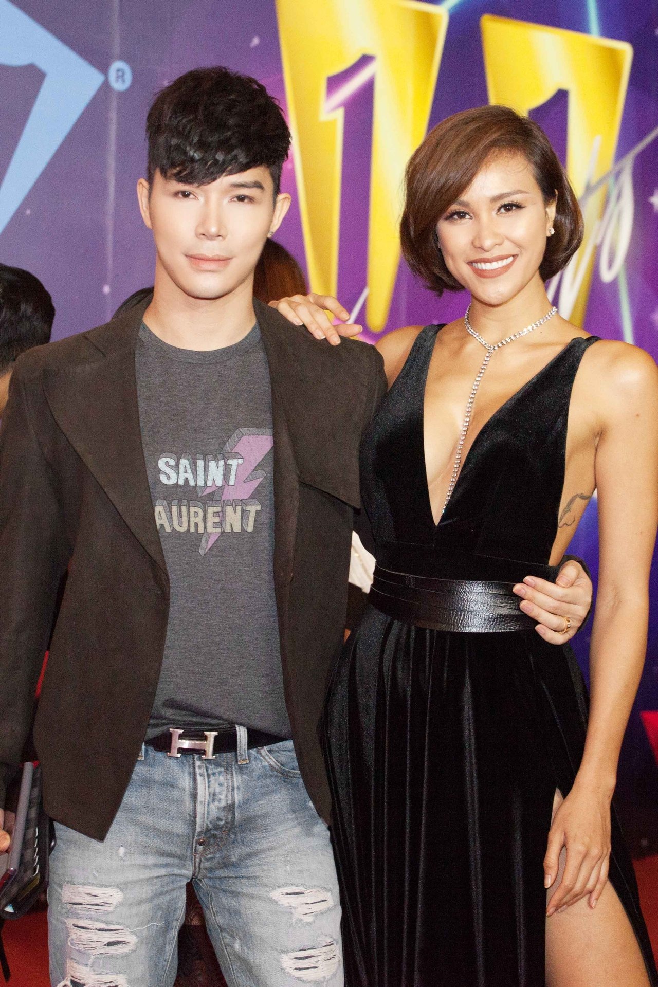 sot-cao-40-do-nathan-lee-van-chat-lu-tai-su-kien-khoe-nhan-kim-cuong-xanh-hon-6-ty