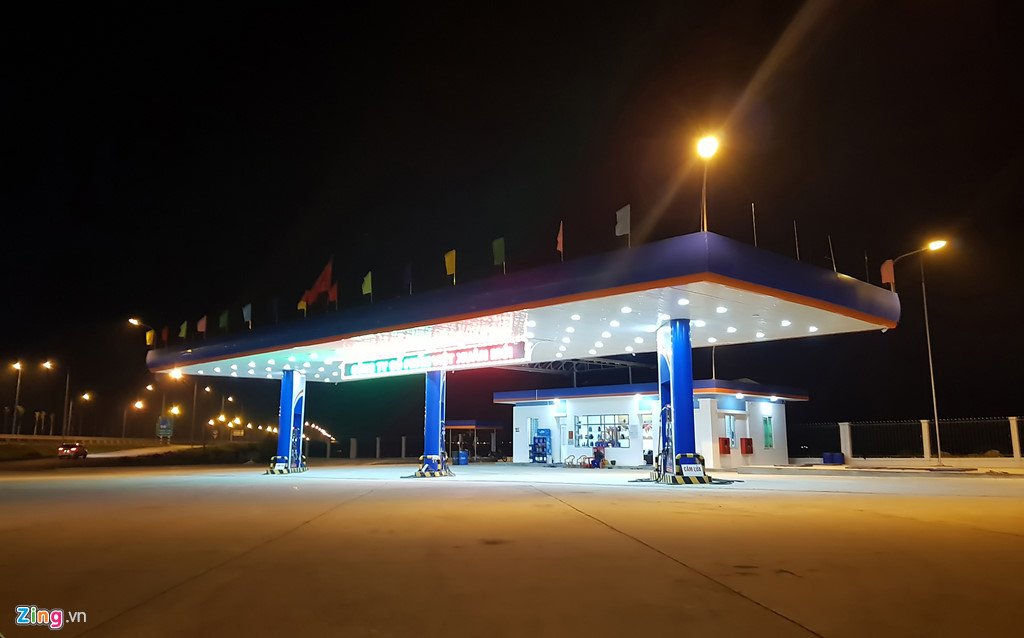 Trạm dừng nghỉ '5 sao' trên cao tốc hiện đại nhất Việt Nam
