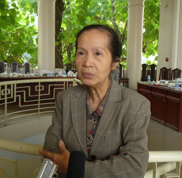 nguoi-dan-cong-lung-dong-thue-de-bu-dap-ngan-sach
