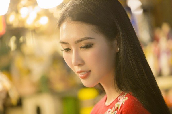 tuong-linh-dien-ao-dai-gioi-thieu-ve-dep-que-huong-viet-nam-voi-ban-be-quoc-te