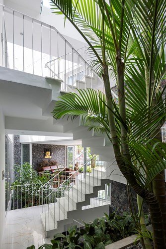 Nhà đẹp như resort ở Nha Trang được báo Tây khen nức nở