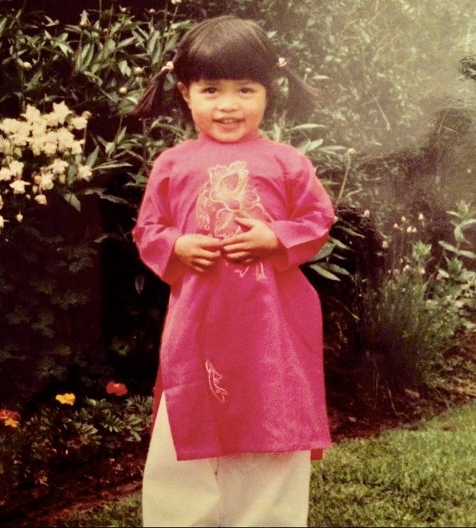 co-gai-thuy-dien-gui-thu-cho-me-bi-that-lac-o-viet-nam