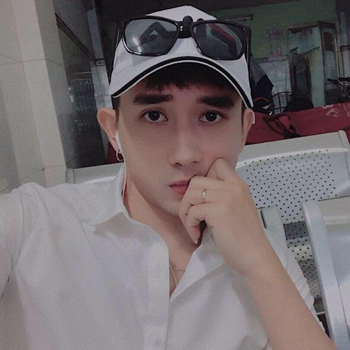 9-bat-mi-vo-cung-thu-vi-ve-chang-hotboy-da-tai-huynh-thanh-liem