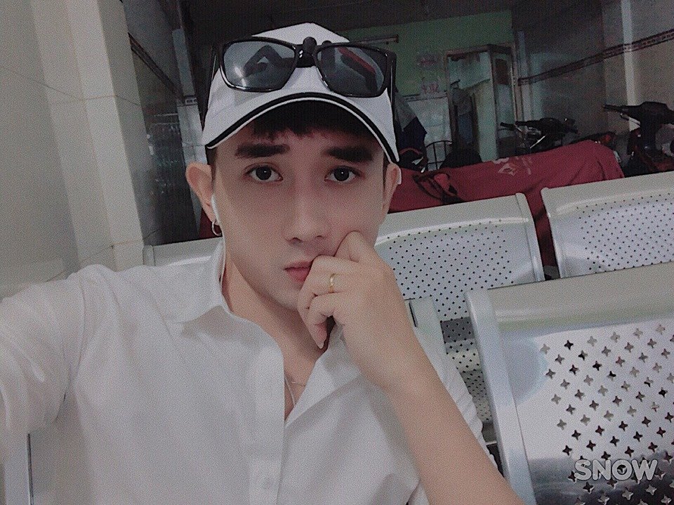 9-bat-mi-vo-cung-thu-vi-ve-chang-hotboy-da-tai-huynh-thanh-liem