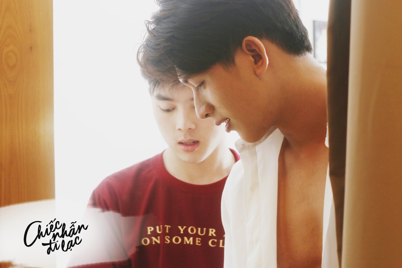 cai-ket-ngot-ngao-cho-chuyen-tinh-cau-chu-osin-trong-phim-ngan-chiec-nhan-di-lac