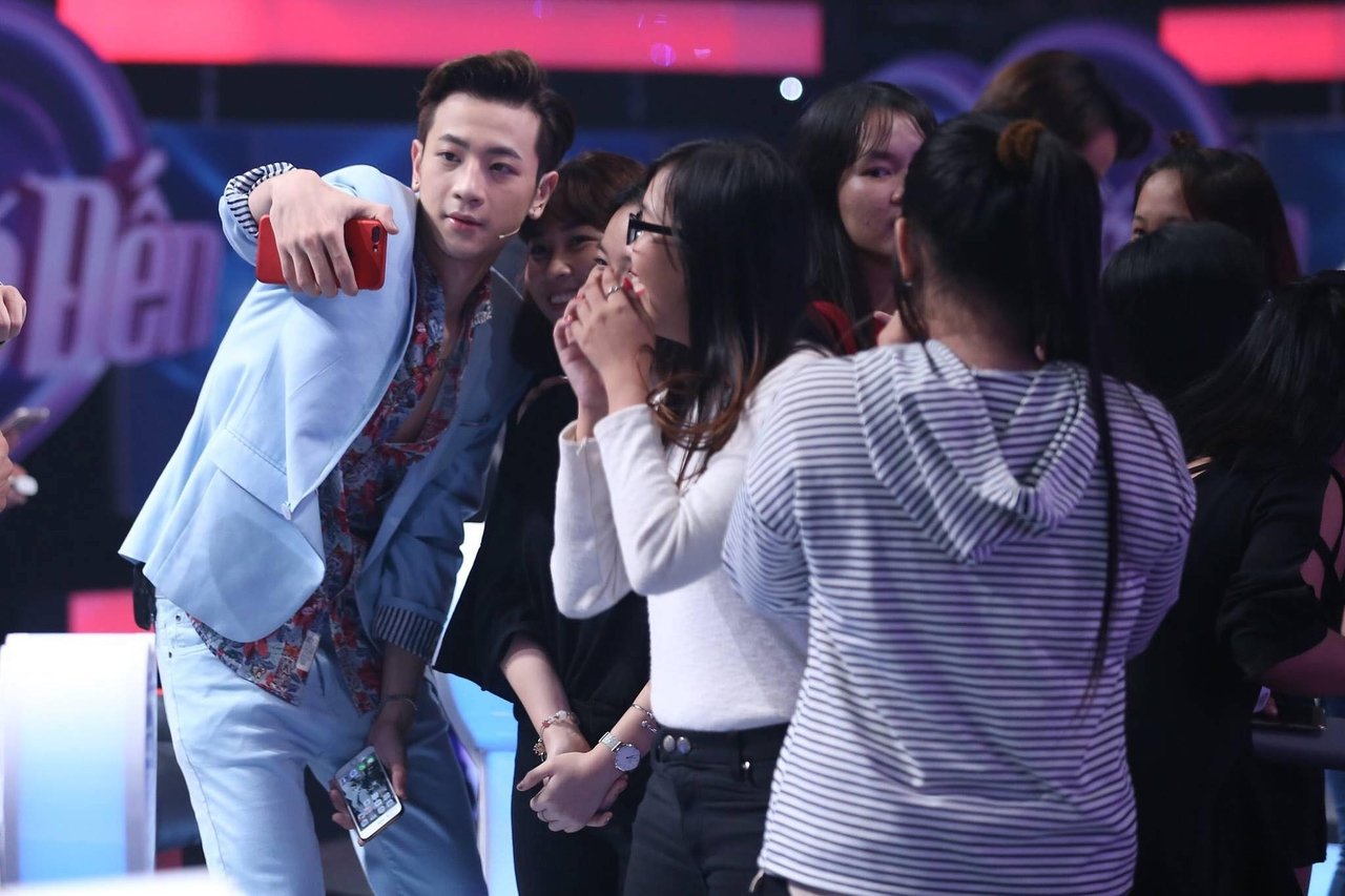 phi-ngoc-hung-chac-chan-khong-co-chuyen-tao-scandal-de-ham-nong-ten-tuoi