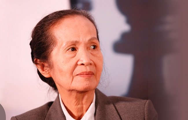 ca-nam-lam-lung-vat-va-vi-sao-nguoi-viet-san-sang-hoang-phi-dip-tet