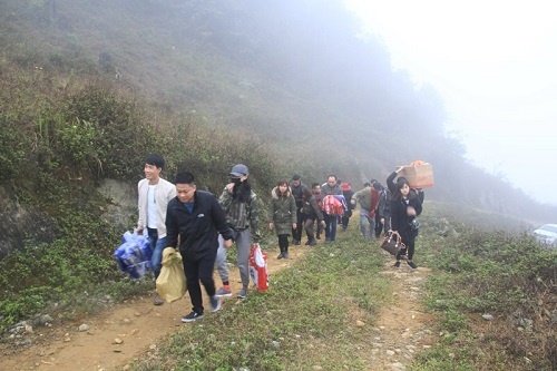 chuong-trinh-thien-nguyen-hy-vong-2018-trao-yeu-thuong-noi-reo-cao-tay-bac