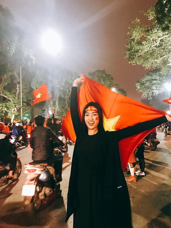 nhung-my-nhan-v-biz-vua-nhan-duoc-loi-hoi-dap-to-tinh-tu-thu-mon-bui-tien-dung