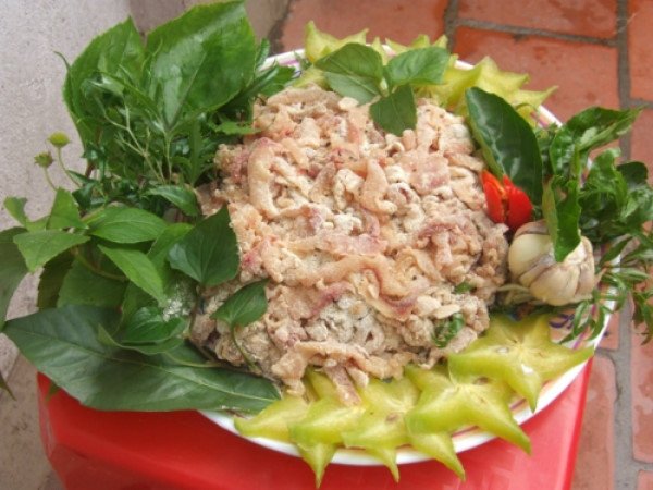 Về quê thủ môn Tiến Dũng: Ăn gì, chơi đâu?